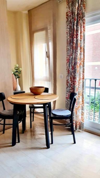 Lovely Studio In Centre Of Torre, Near The Beach Torre Del Mar Exterior photo